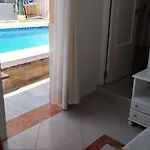펜션 Spacious House With Private Pool Near 푸엔히롤라