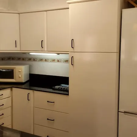 Spacious House With Private Pool Near * Фуэнхирола
