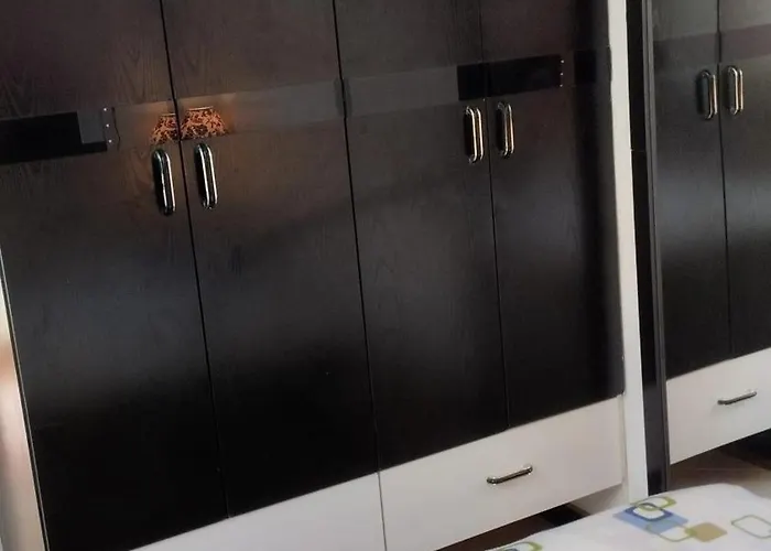 בית נופש Spacious House With Private Pool Near *