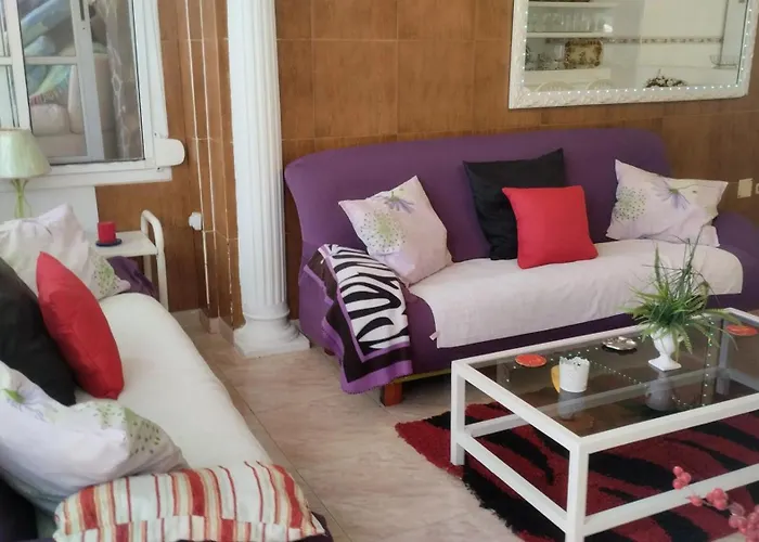 Spacious House With Private Pool Near Hébergement de vacances Fuengirola