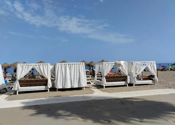 Spacious House With Private Pool Near