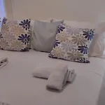 Feriehus Spacious House With Private Pool Near