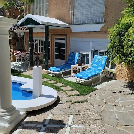 Spacious House With Private Pool Near Feriehus *